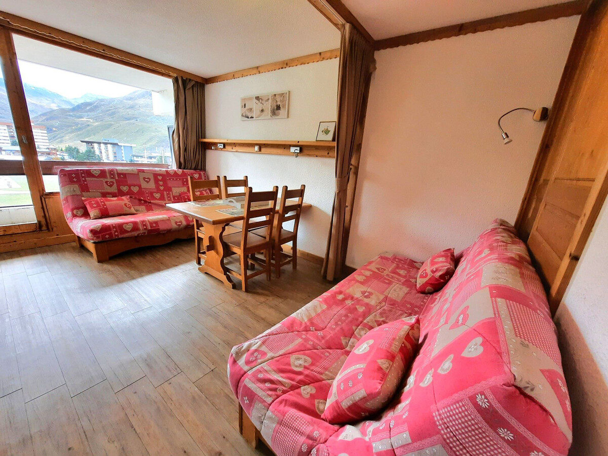 Studio 4 personnes ski aux pieds aux Menuires, balcon sud - Photo 2