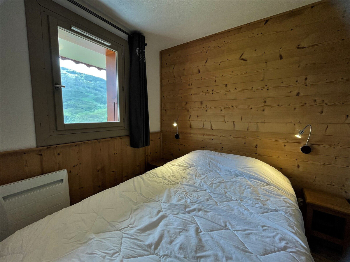 2 pièces cabine 4 pers. aux Menuires, balcon sud-ouest - Photo 6