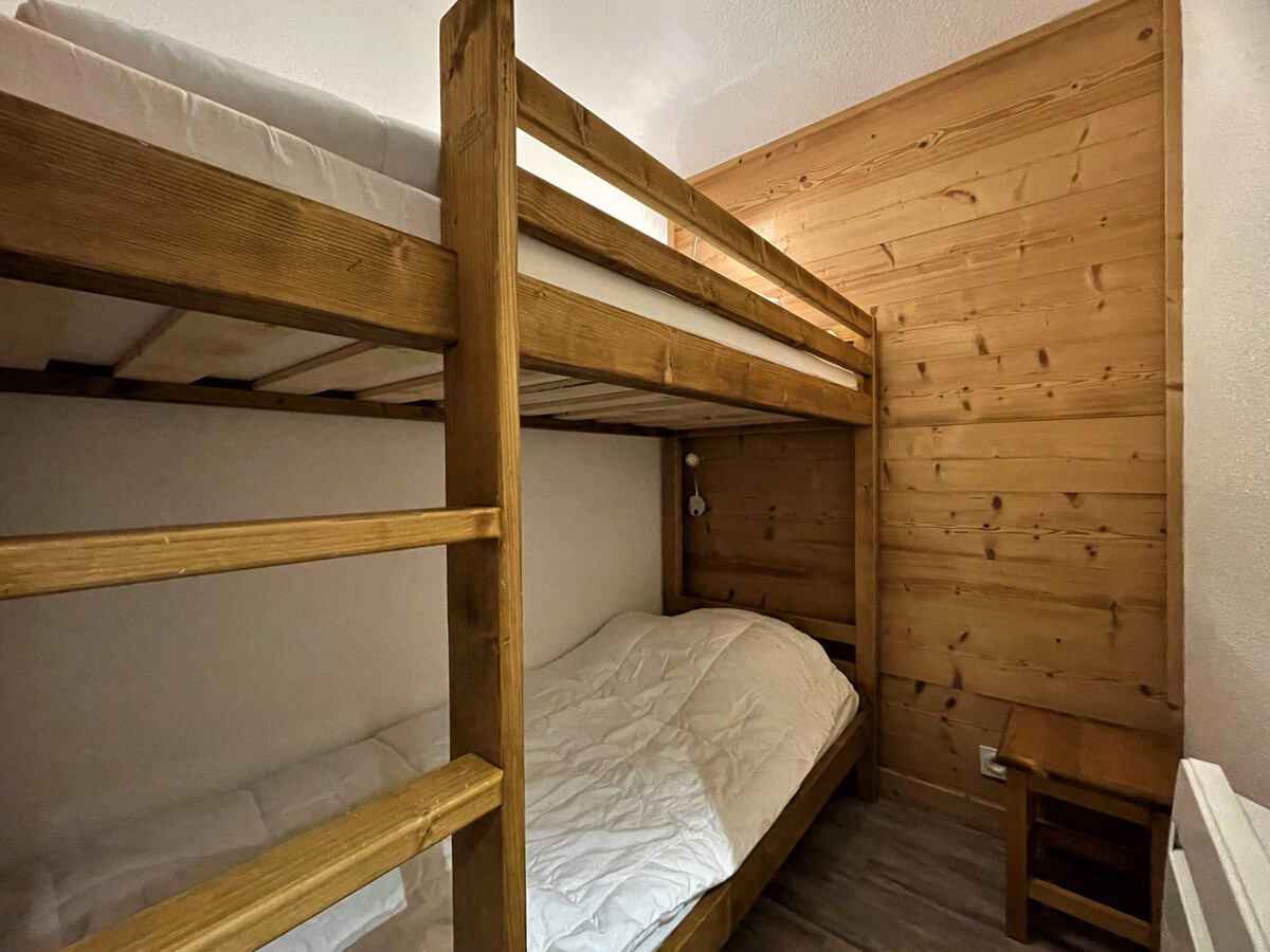 2 pièces cabine 4 pers. aux Menuires, balcon sud-ouest - Photo 8
