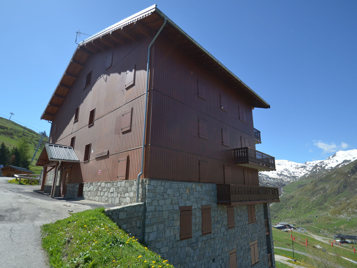 2 pièces cabine 4 pers. aux Menuires, balcon sud-ouest - Photo 18