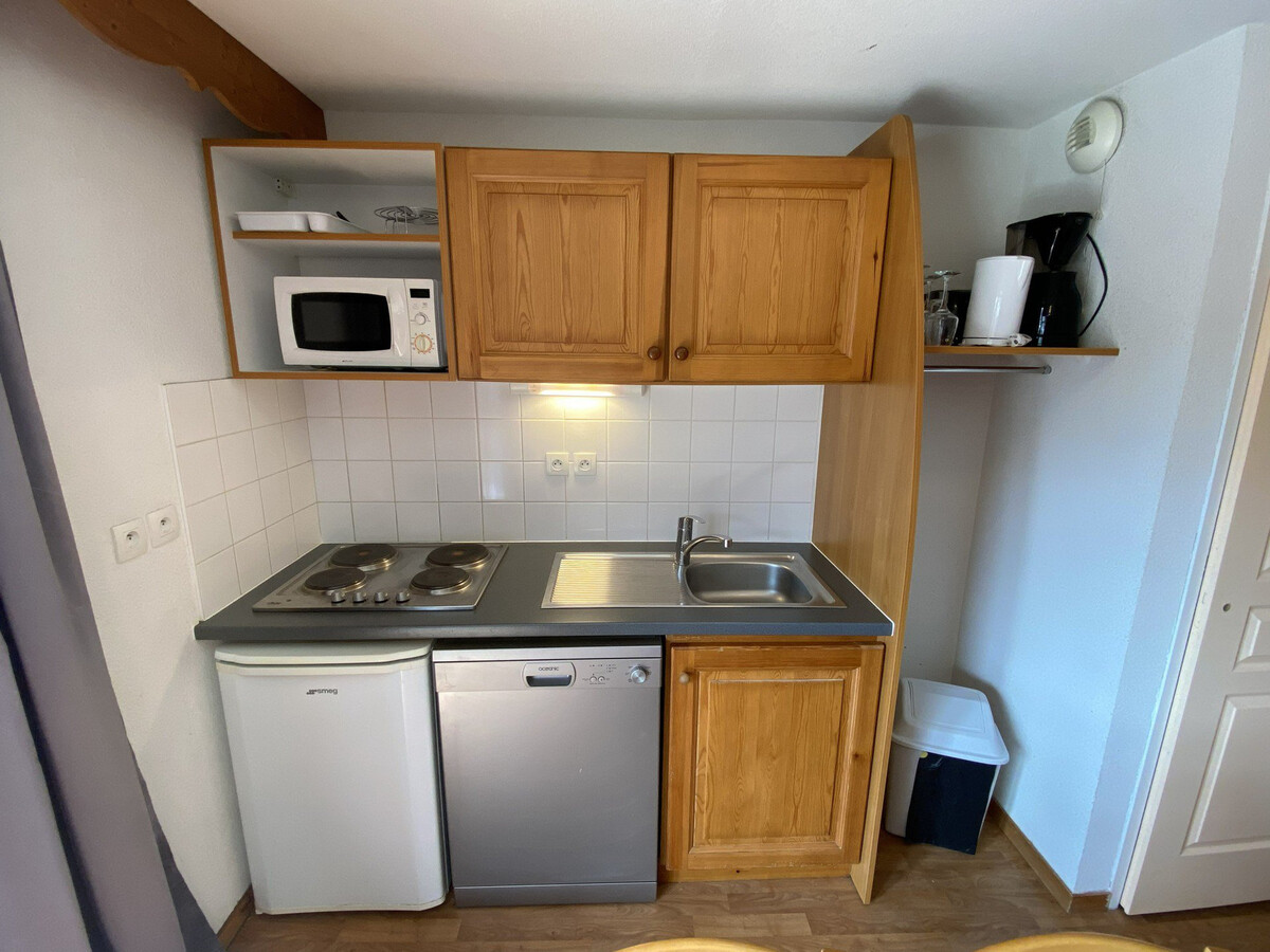 Appartement 6 pers, kitchenette équipée, vue montagne, piscine, La Joue du Loup - Photo 6