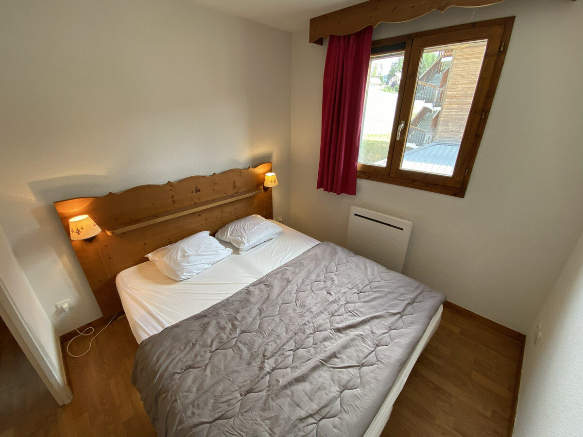 Appartement 6 pers, kitchenette équipée, vue montagne, piscine, La Joue du Loup - Photo 8
