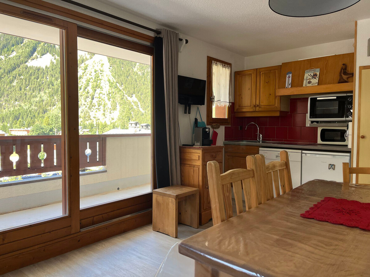 Appartement 3 pièces, balcon sud, centre Pralognan - Photo 2