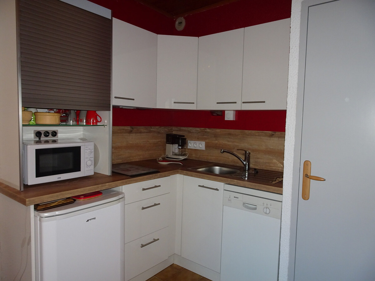 Studio 23 m² terrasse sud, 4 pers, face piscine - Photo 4
