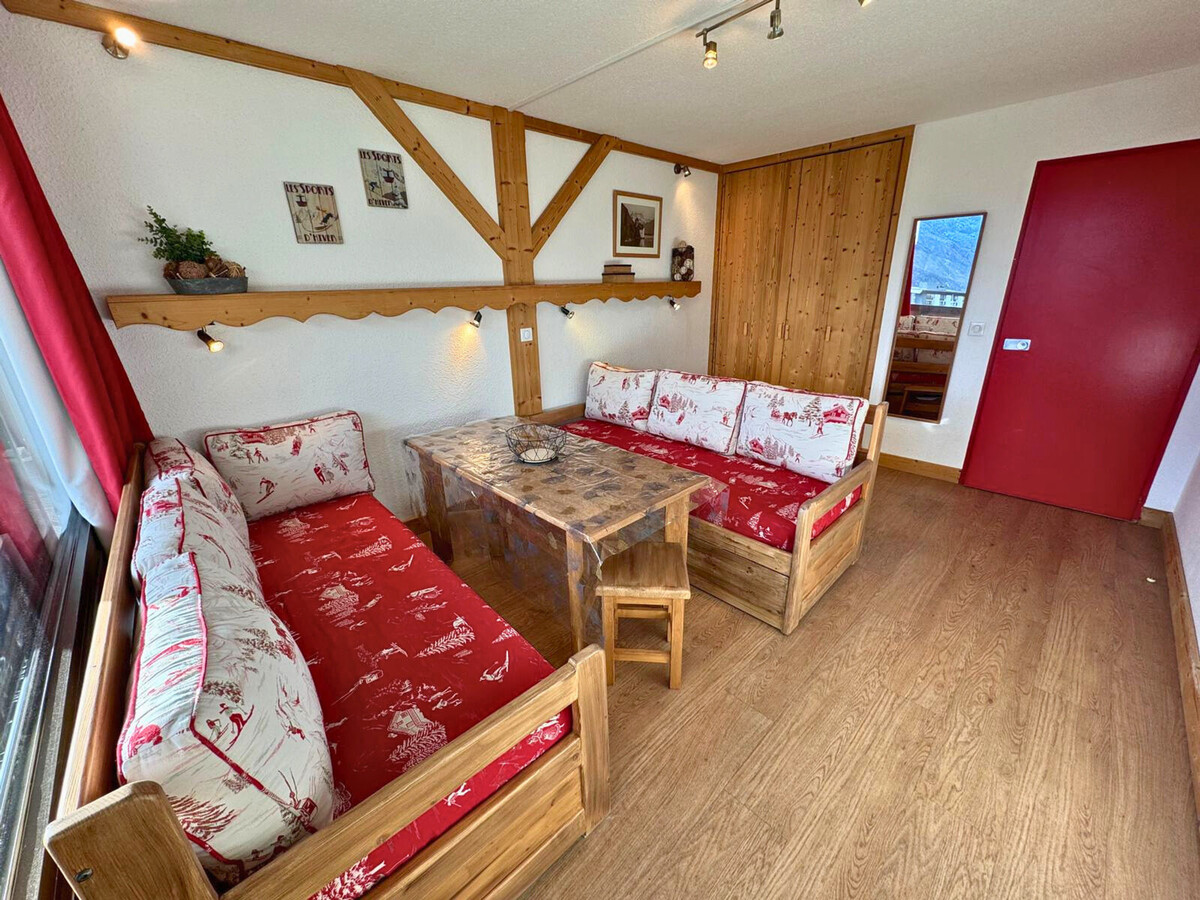Studio 4 pers. ski aux pieds, balcon sud aux Ménuires - Photo 2