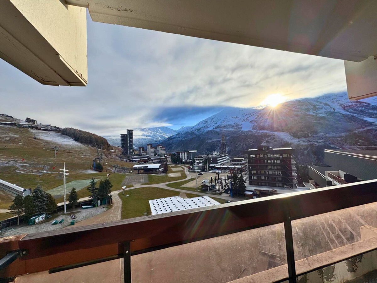 Studio 4 pers. ski aux pieds, balcon sud aux Ménuires - Photo 11