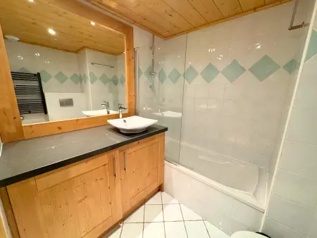 Appartement 6 pers. ski aux pieds, terrasse 83m² : photo 10