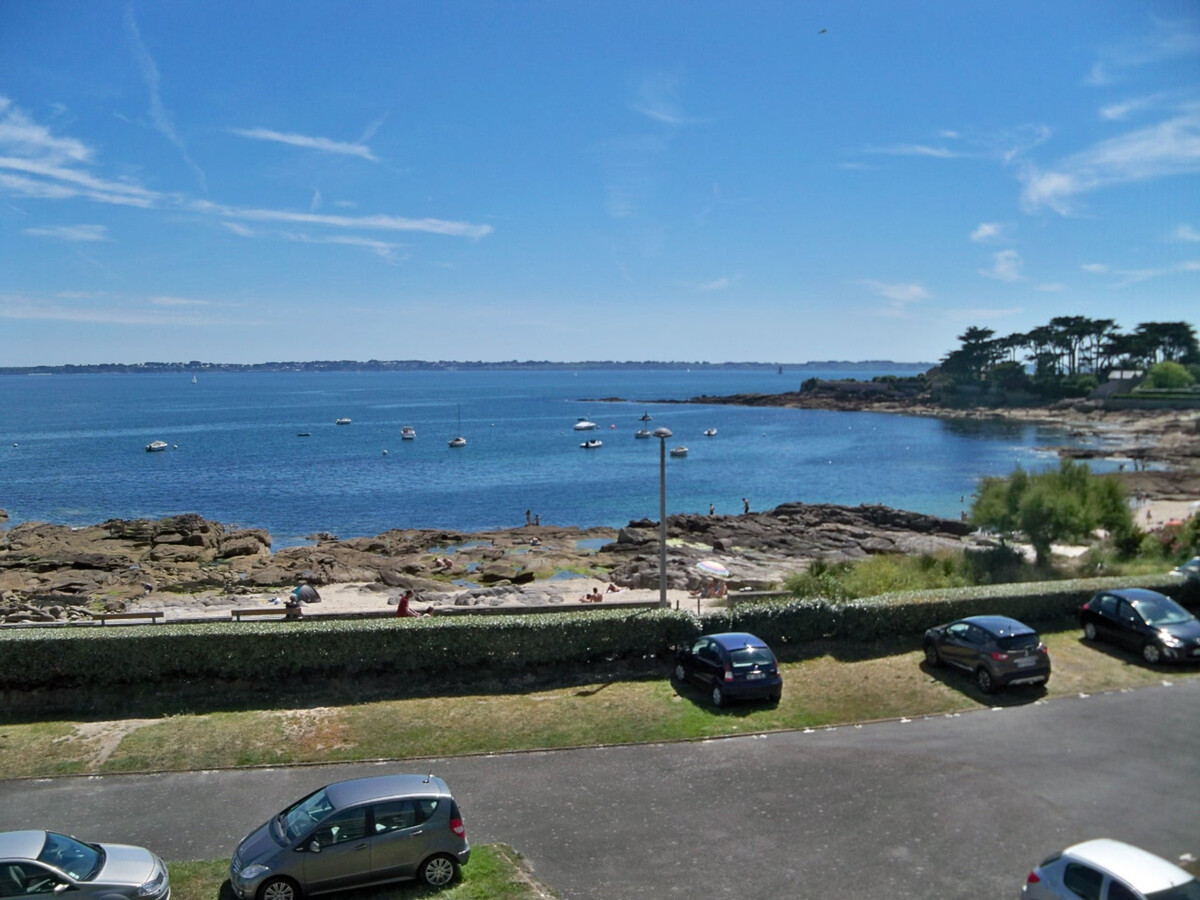 T3 Vue Mer à 30m de la Plage à Ploemeur - Photo 28