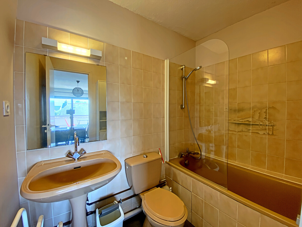 Studio à Larmor-Plage: balcon, parking, à 500m de la mer et des commerces - Photo 14