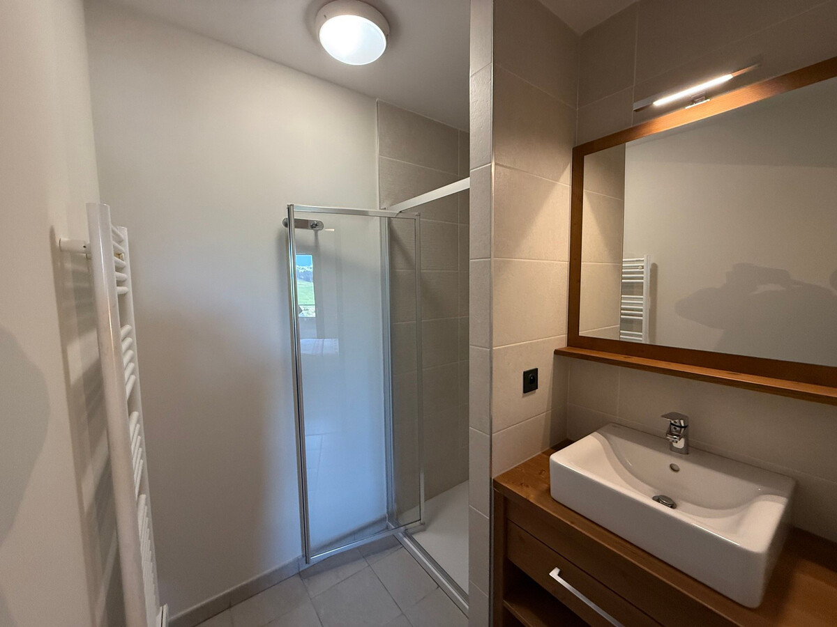Appartement 52m² + balcon, 6 pers, parking couvert - Photo 3