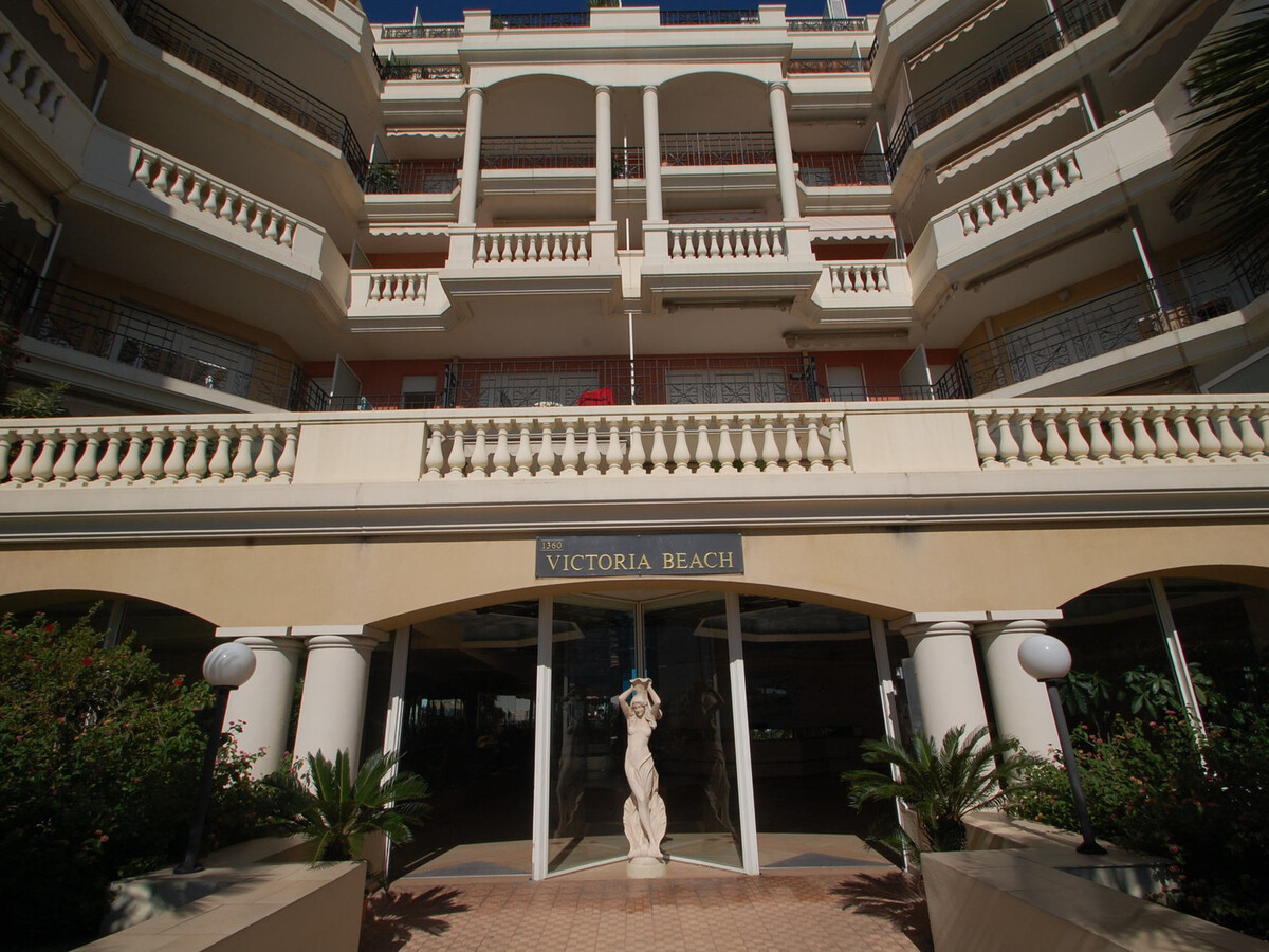 Appartement 2P centre Menton, terrasse vue mer et clim - Photo 13