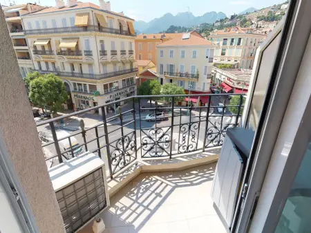 Coquet 2P avec 2 balcons et parking, centre de Menton : photo 6