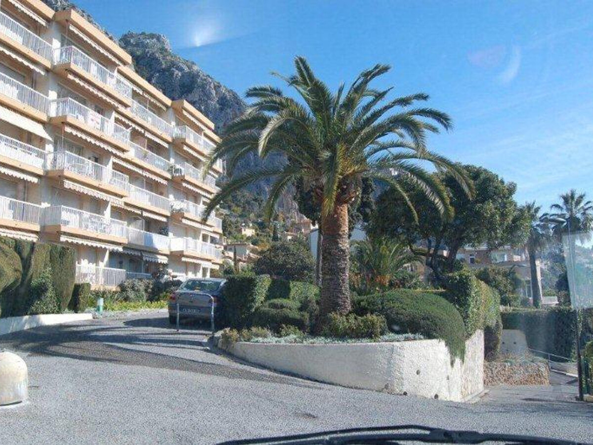 2P climatisé dernier étage, terrasse vue mer à Menton - Photo 15