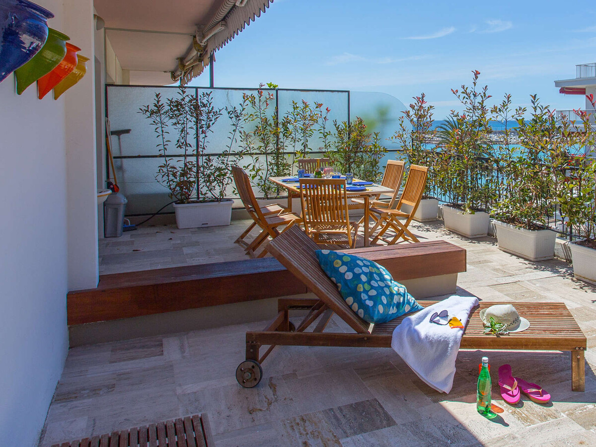 Appartement 3P terrasse ouest vue mer à Menton - Photo 1