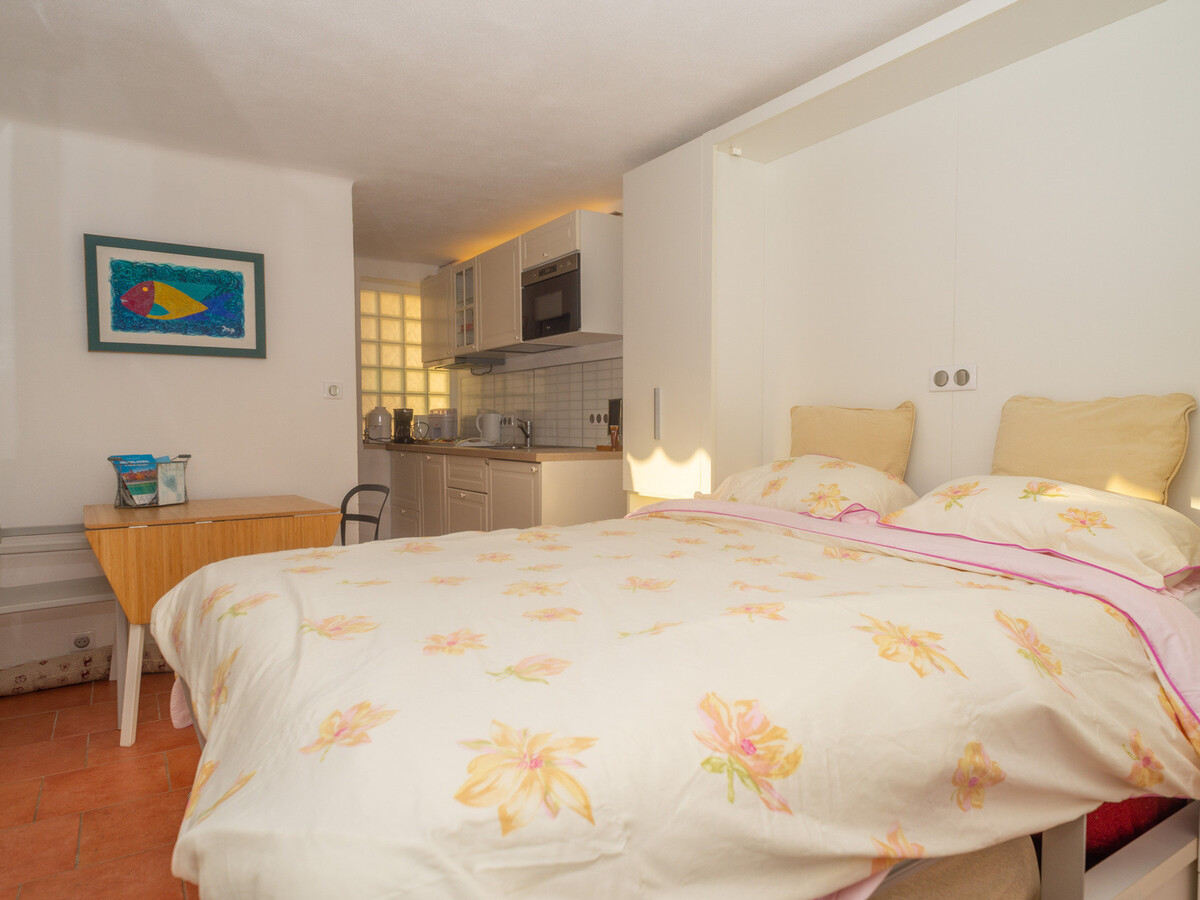 Studio rénové avec terrasse vue mer à Menton - Photo 6