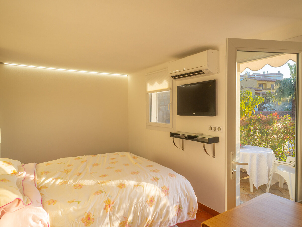 Studio rénové avec terrasse vue mer à Menton - Photo 9