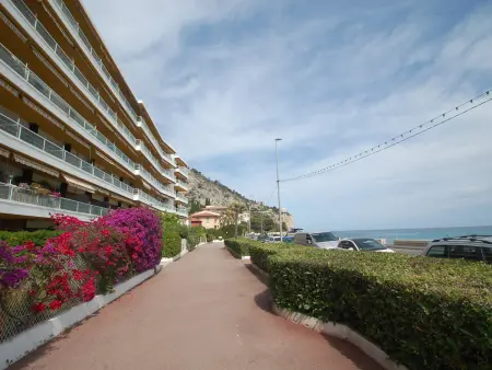 2P vue mer à Menton avec 2 terrasses et garage : photo 16