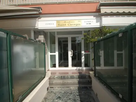 Studio climatisé au dernier étage avec terrasse à Menton : photo 13