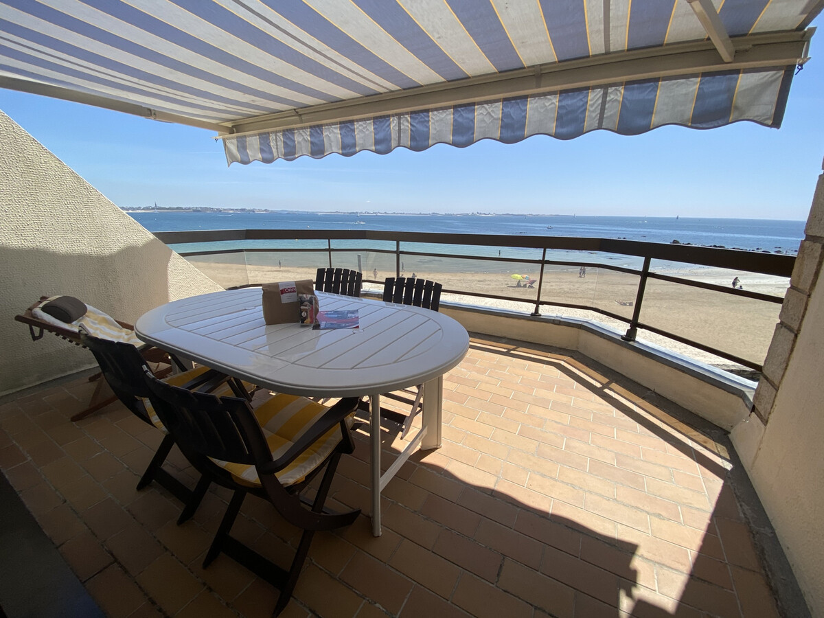 T4 96m² face à la mer avec terrasse plein sud à Larmor-Plage - Photo 4