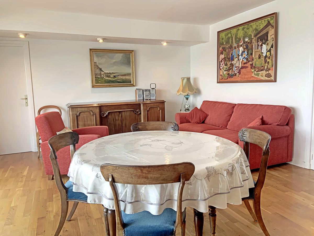 T4 96m² face à la mer avec terrasse plein sud à Larmor-Plage - Photo 9