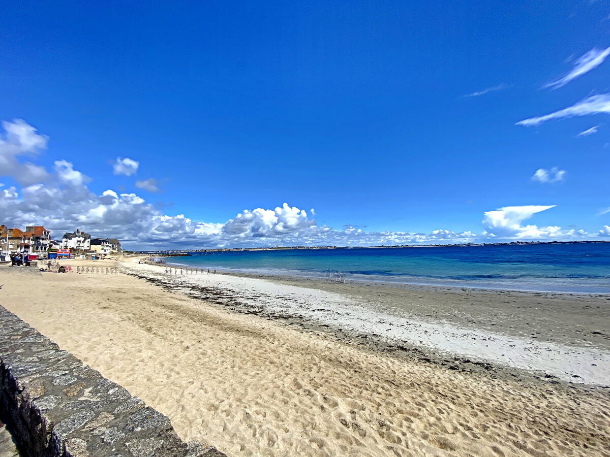 T4 96m² face à la mer avec terrasse plein sud à Larmor-Plage - Photo 20