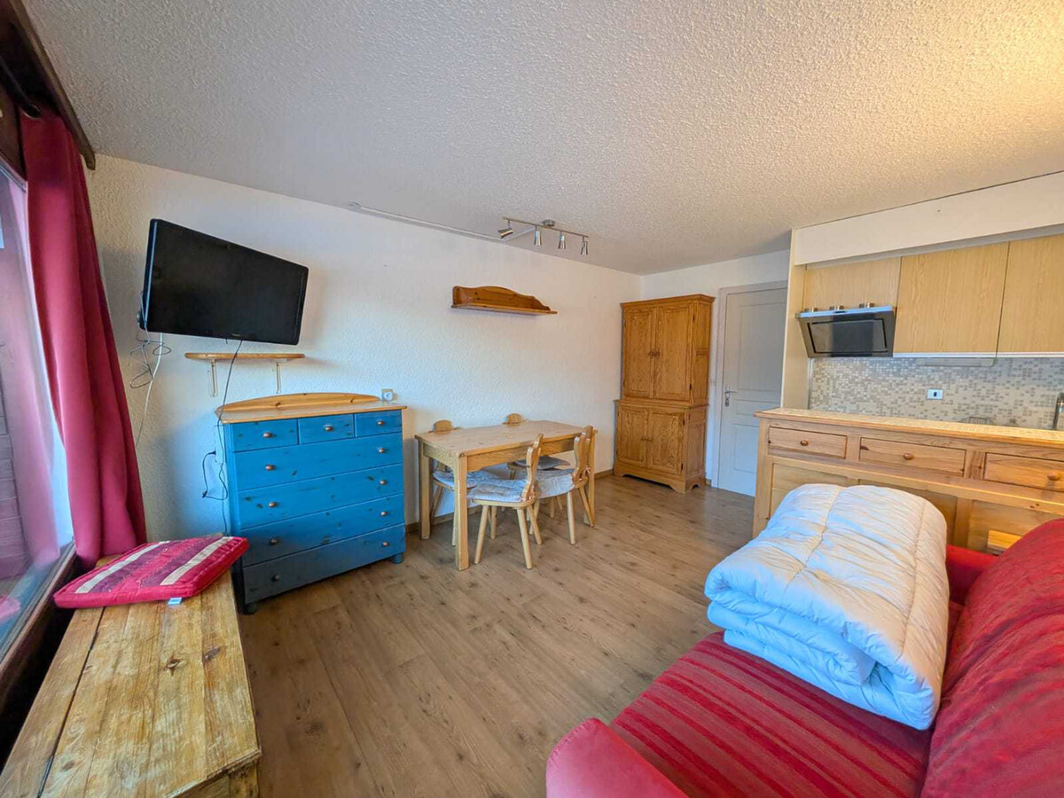 Studio 4 pers avec vue pistes à Montgenèvre - Photo 2