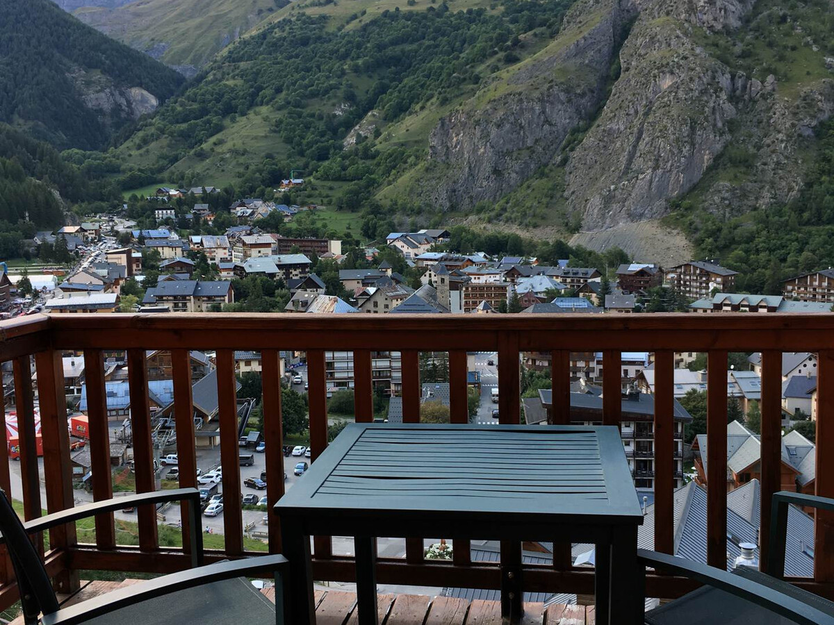 Appartement 2 pièces Valloire, balcon ouest et parking privé - Photo 7