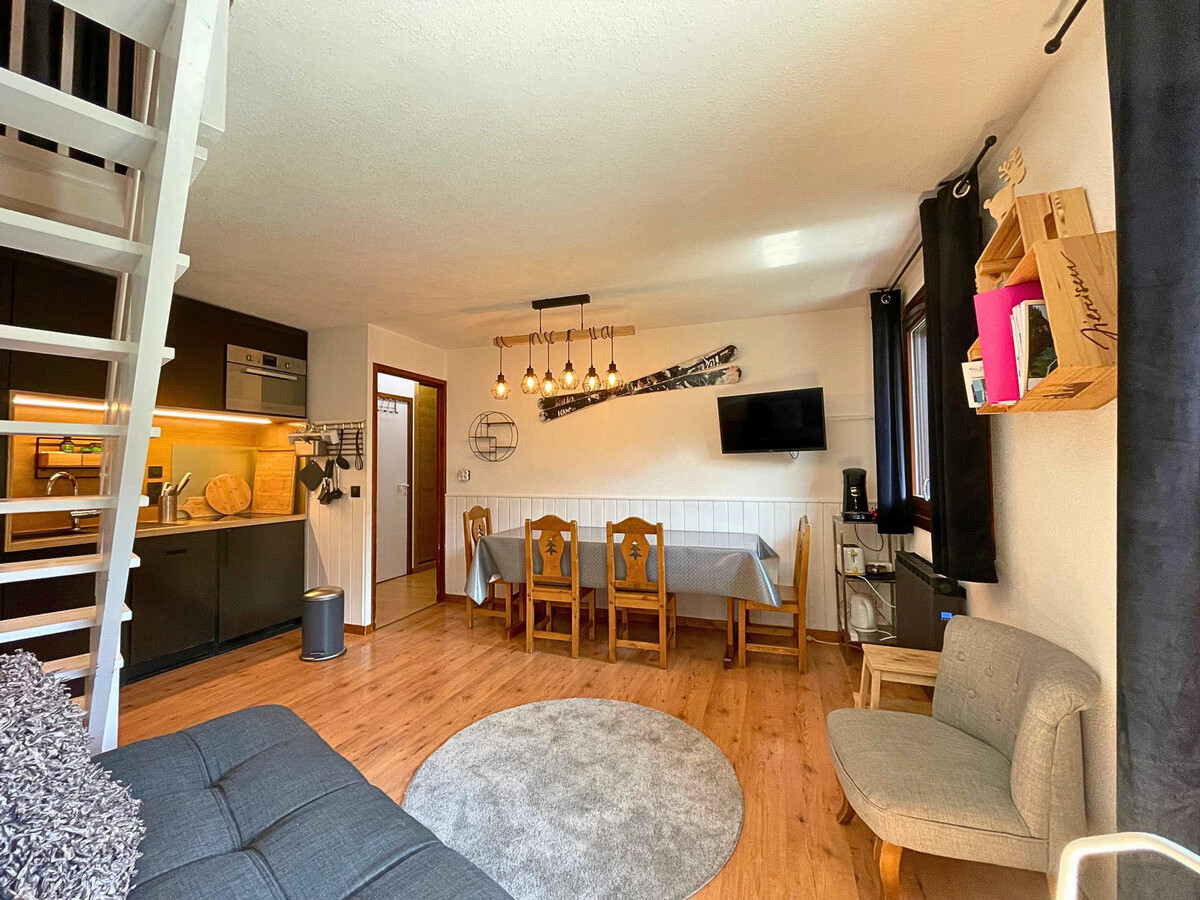 Duplex 8 pers mezzanine aux Menuires, casier skis - Photo 3