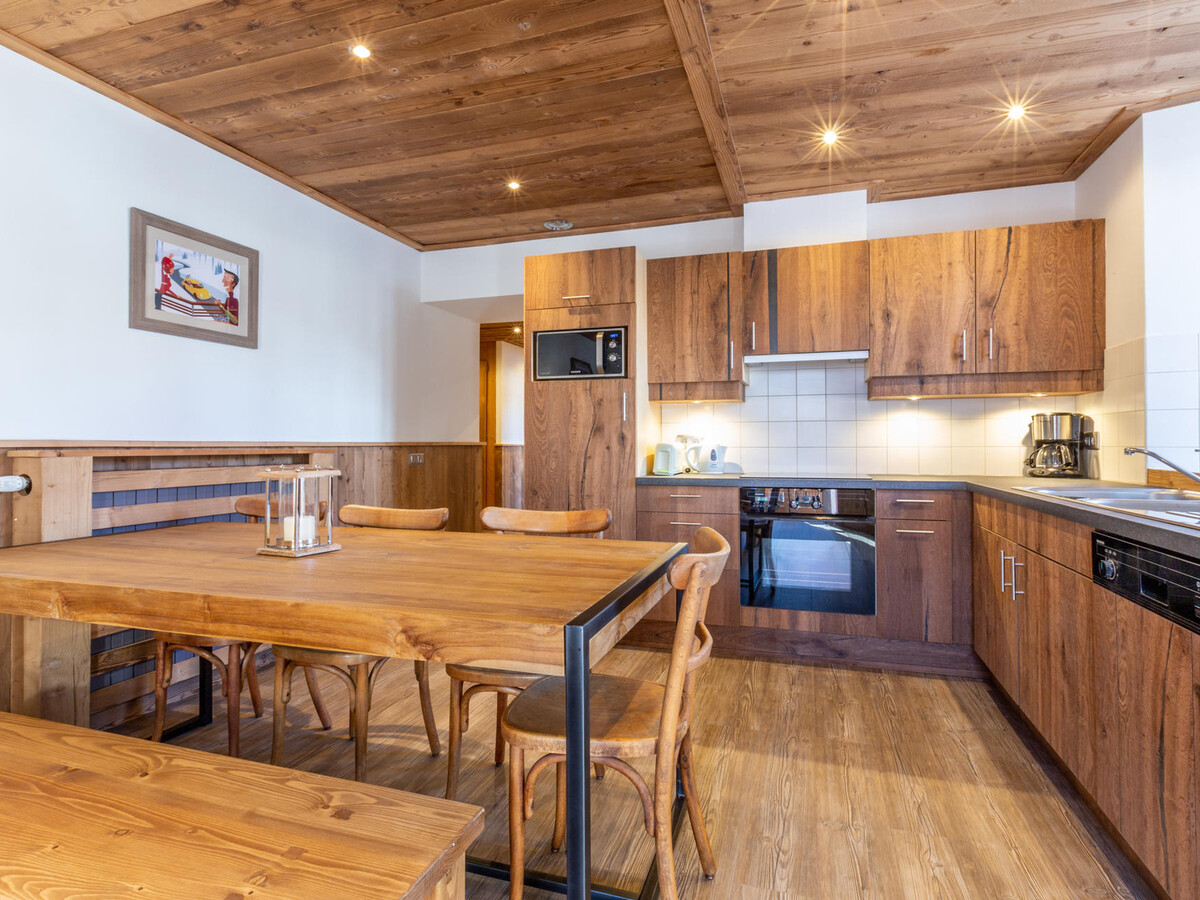 Appartement 4 pièces 8 pers, centre La Clusaz, balcon SE - Photo 3