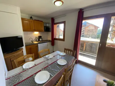 Appartement 6 pers. au Dévoluy, balcon sud, vue Pic de Bure : photo 2