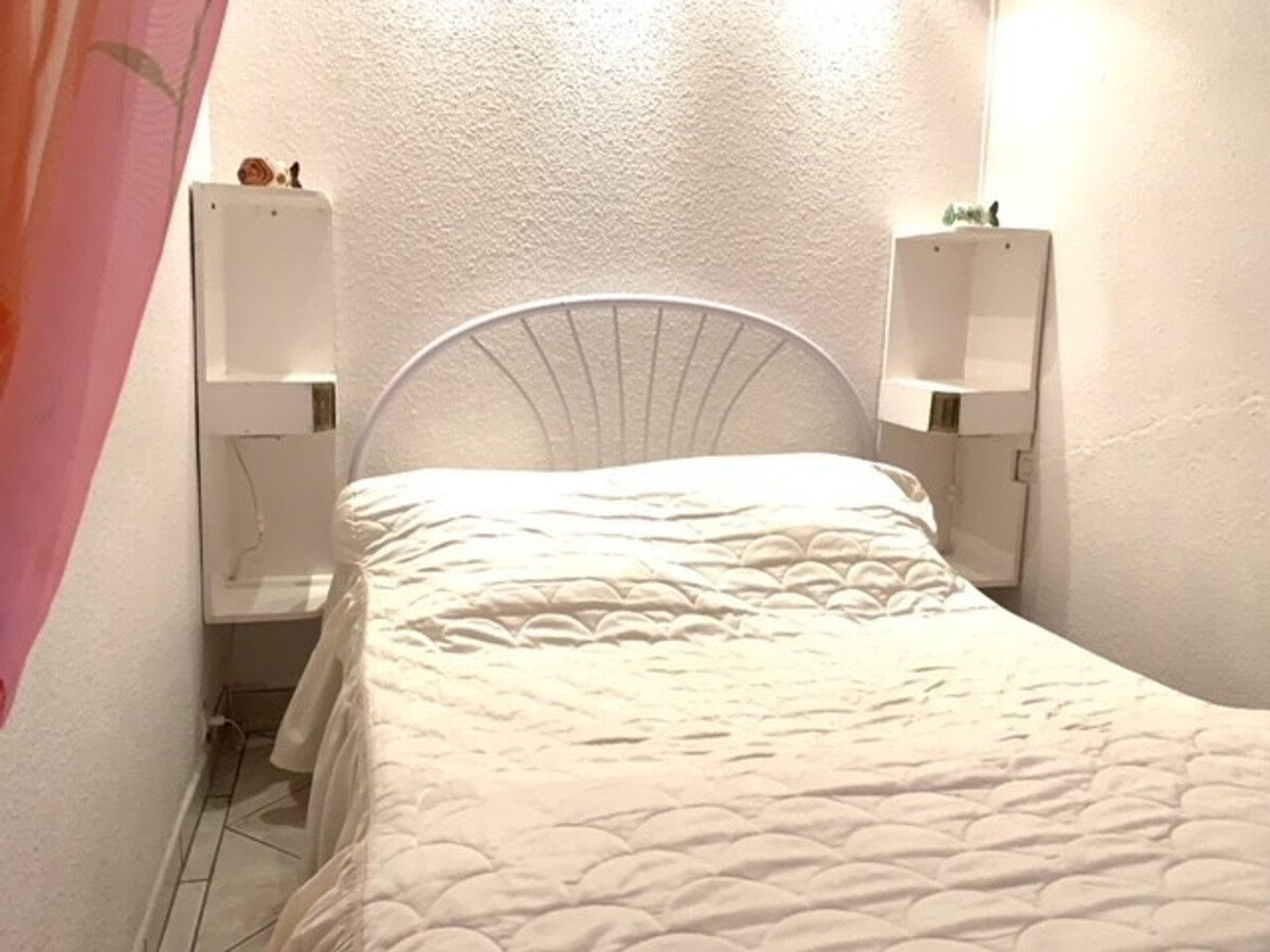 Appartement 26 m² balcon à 5 min des Thermes - Photo 8