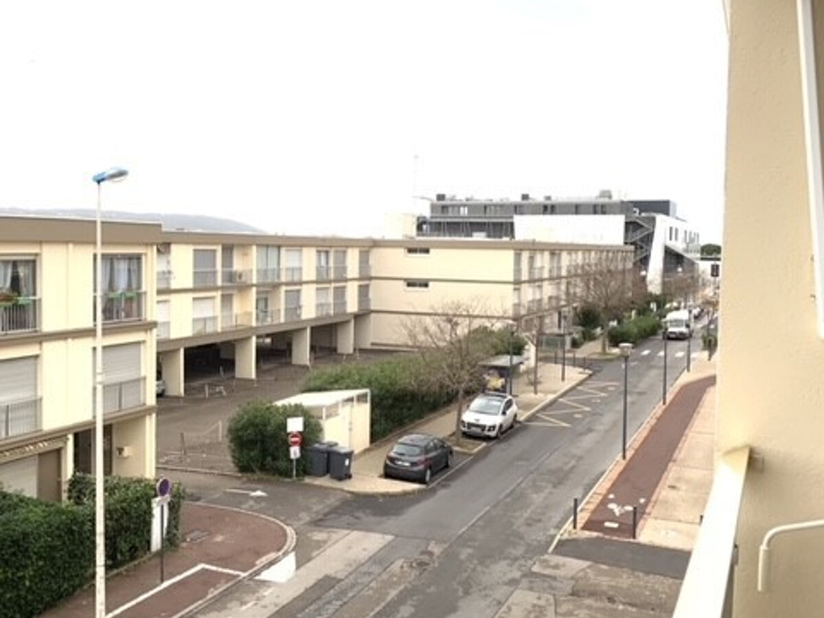 Appartement 26 m² balcon à 5 min des Thermes - Photo 12