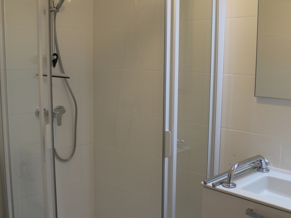 Appartement 25 m² balcon, 5 min des Thermes - Photo 6