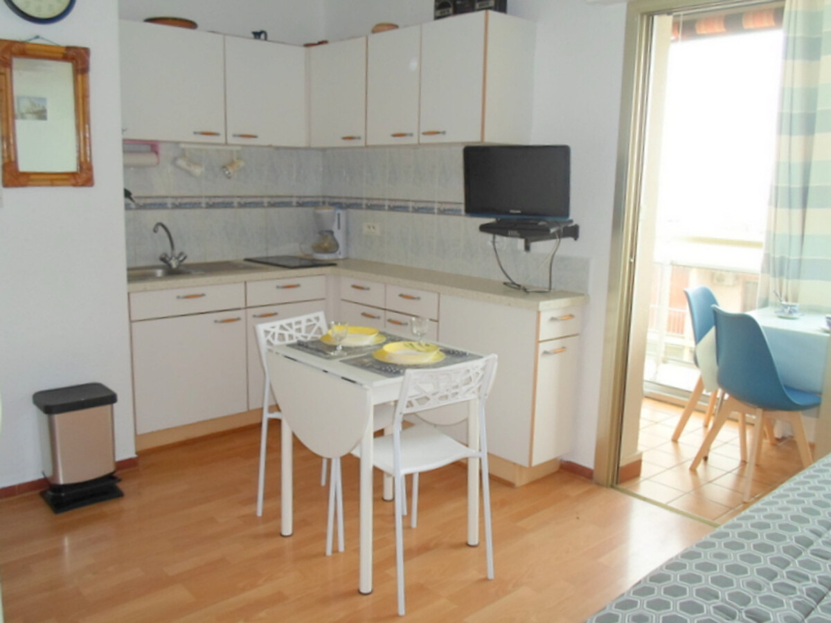 Appartement 2 pièces 27 m² près des Thermes, animaux OK - Photo 3