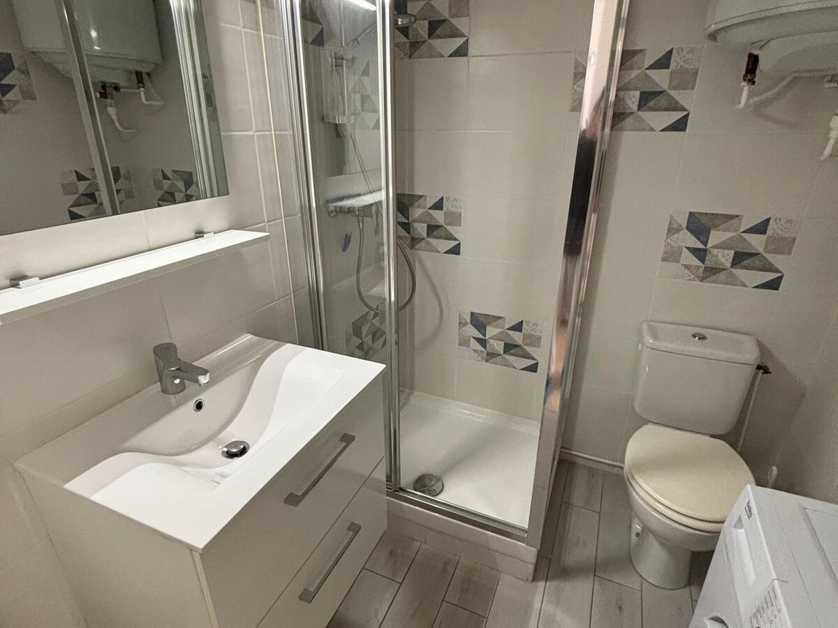Appartement 26m² face à l'étang, animaux admis - Photo 9