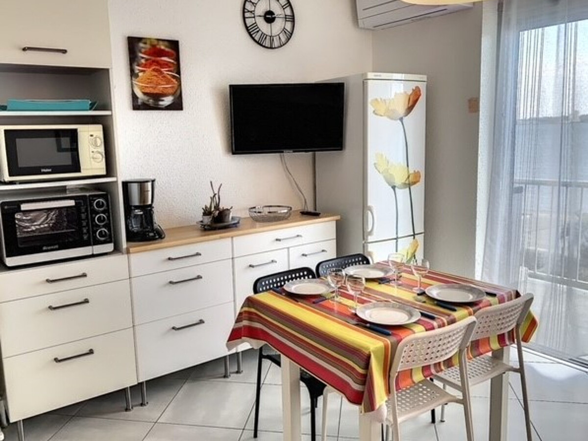 Studio 26m² climatisé avec balcon, 5 min des Thermes - Photo 5