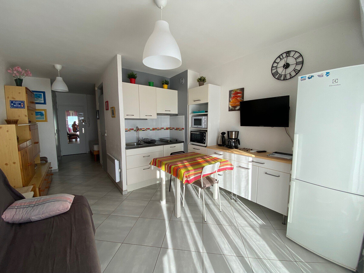 Studio 26m² climatisé avec balcon, 5 min des Thermes - Photo 6