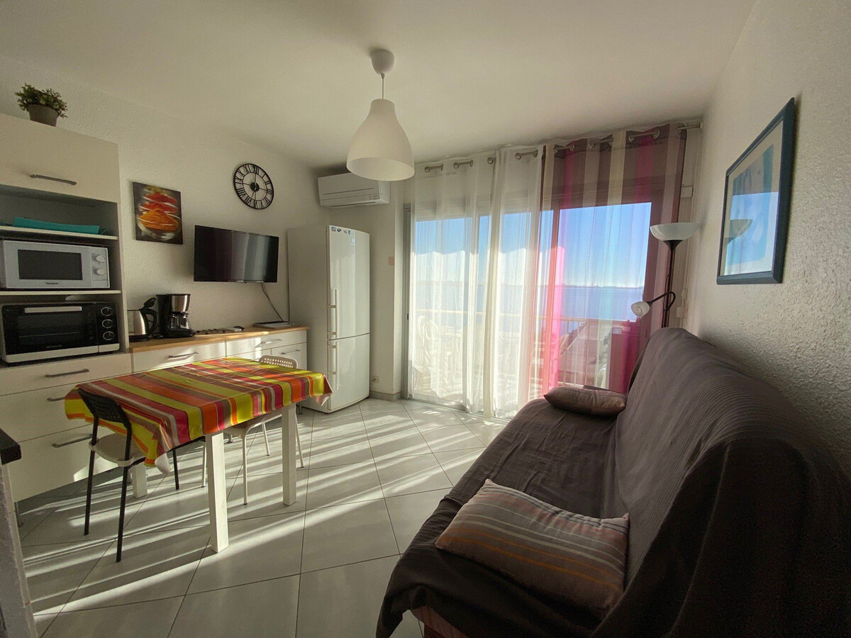 Studio 26m² climatisé avec balcon, 5 min des Thermes - Photo 7