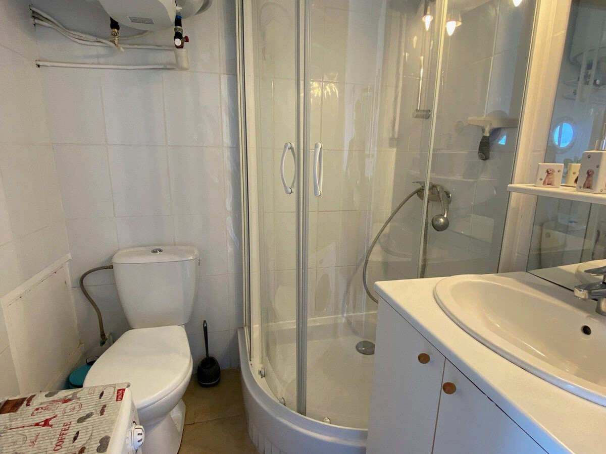 Appartement 2 étoiles avec balcon vue étang à Balaruc-les-Bains - Photo 4