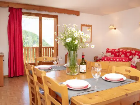 Location appartement à Puy Saint Vincent, Appartement spacieux 4 pièces, 8 personnes avec parking à Puy-Saint-Vincent