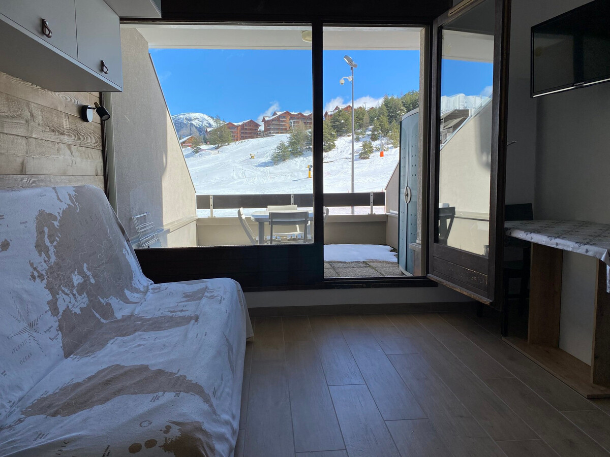 Studio 4 personnes rénové, balcon vue neige à La Joue du Loup - Photo 3