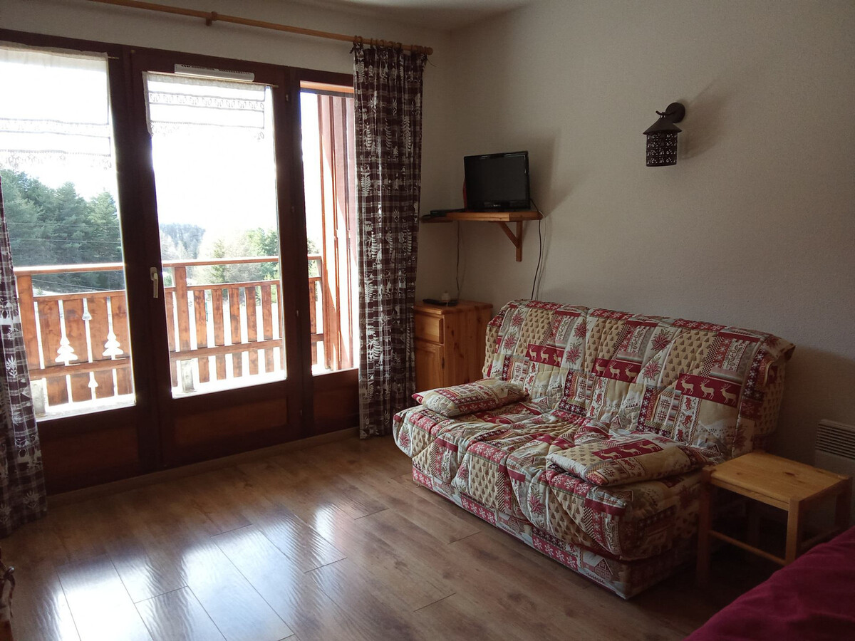 Studio cabine 4 pers avec balcon vue montagne à La Joue du Loup - Photo 2
