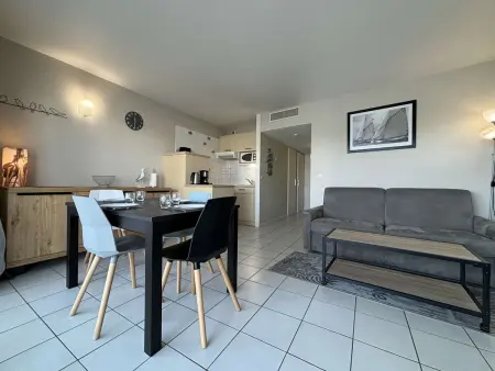Location appartement à La Rochelle, Appartement à La Rochelle avec terrasse et parking privé