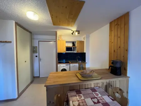 Appartement 5 pers. Val Cenis, 33 m², balcon, casier skis : photo 2