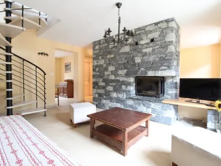 Duplex 10 pers à Lanslebourg, cheminée et balcon montagne : photo 2