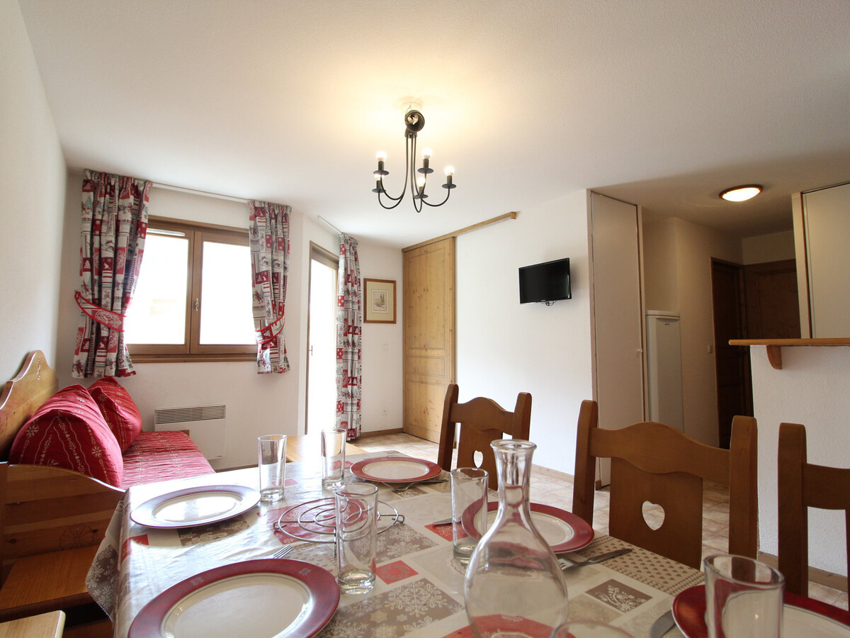 Appartement 6 pers. balcon sud, parking inclus à Lanslevillard - Photo 2