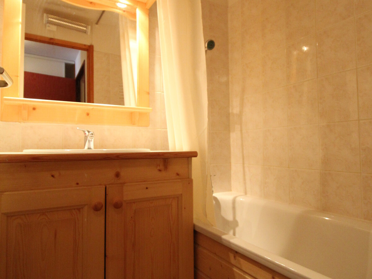 Appartement 6 pers, balcon sud, centre Lanslevillard - Photo 5