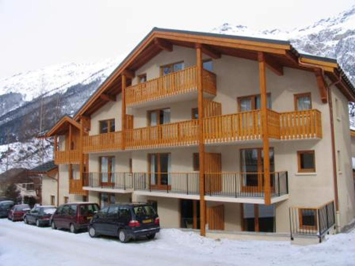 Appartement 6 pers, balcon sud, centre Lanslevillard - Photo 9