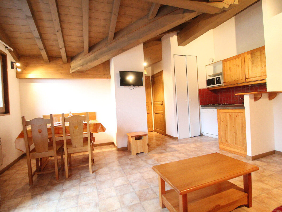 Appartement 4 pers Lanslevillard, balcon, pied des pistes - Photo 2