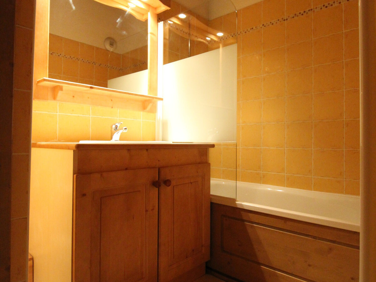 Appartement 4 pers Lanslevillard, balcon, pied des pistes - Photo 5
